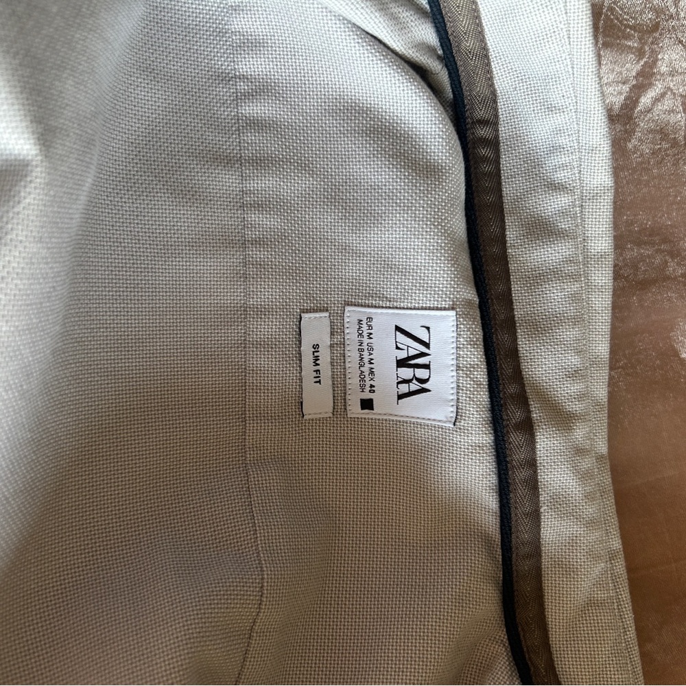Zara grayish shirt